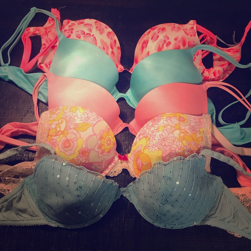 •VS Bra Bundle•
